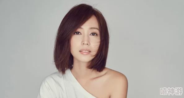 羽月希：从偶像到演员的华丽转身，如何在娱乐圈中找到自己的定位与发展之路