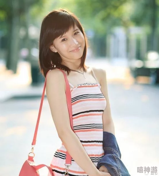 羽月希：从偶像到演员的华丽转身，如何在娱乐圈中找到自己的定位与发展之路